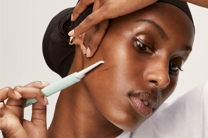 Dermaplaning: Pros and cons of shaving your face
