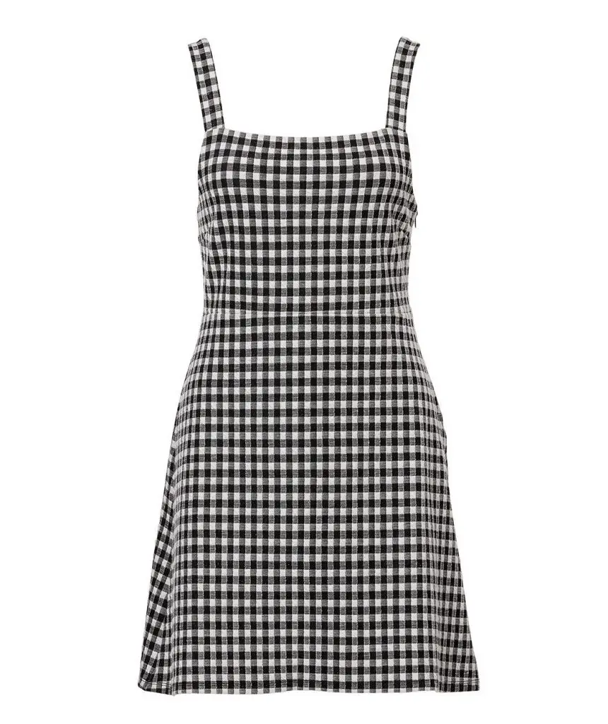 12 Gingham Dresses That Are Perfect For Fall Weather - Curvy Girl Journal