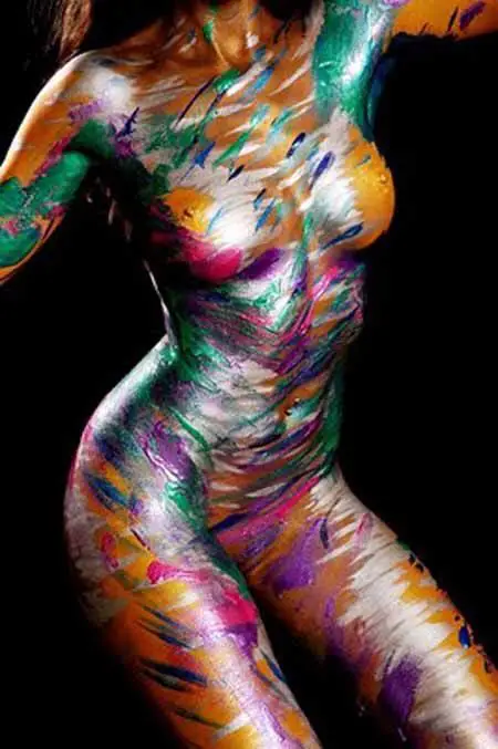 Abstract body paint