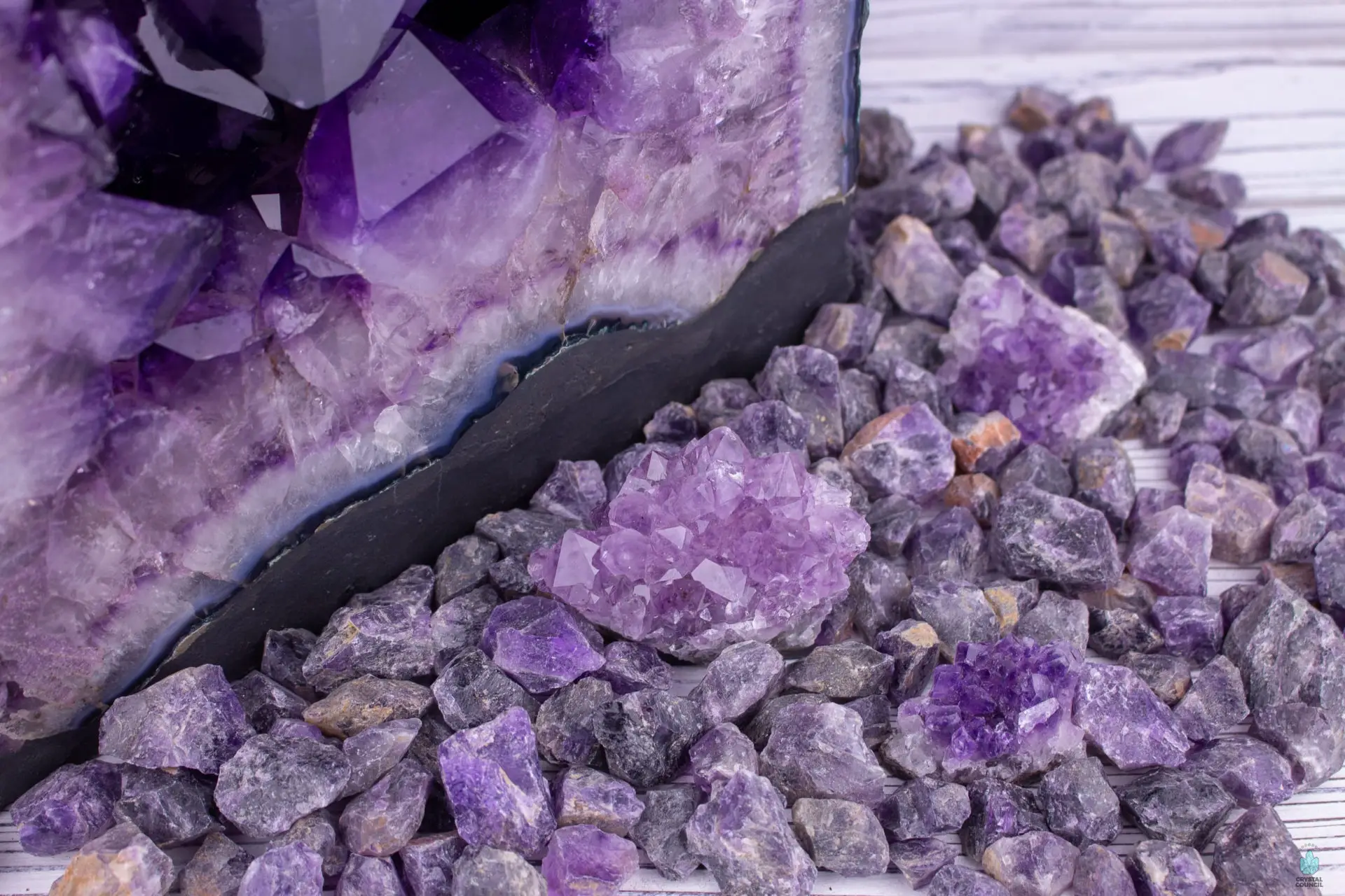 amethyst crystals for protection