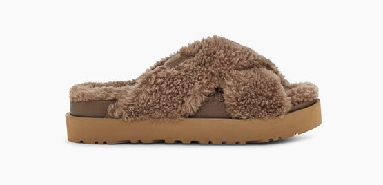 cross fluff platform uggs