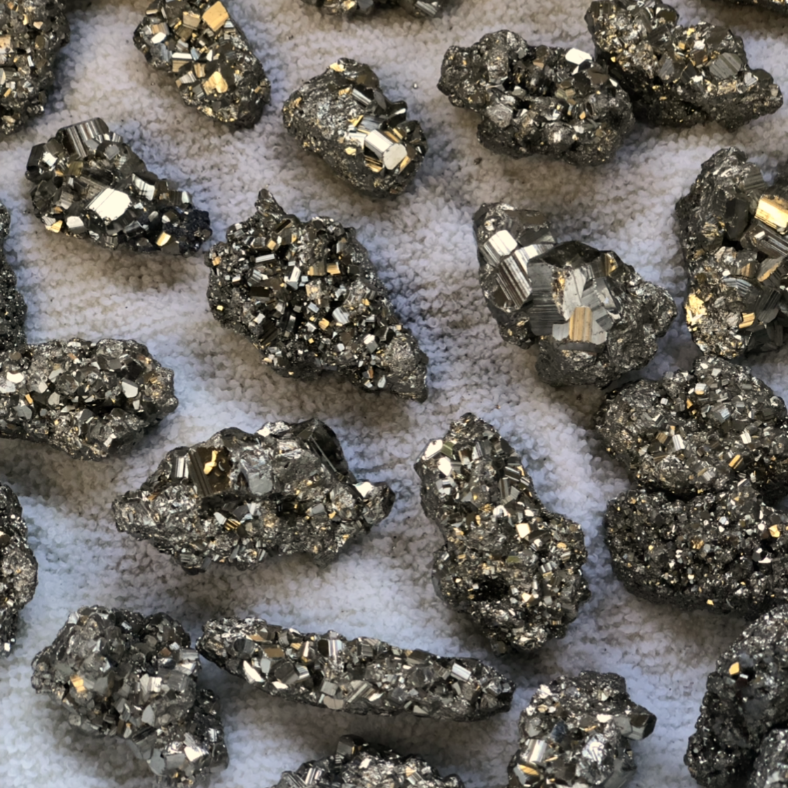 pyrite crystals for protection and wealth