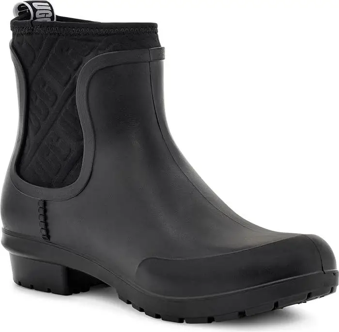 Uggs rain boot
