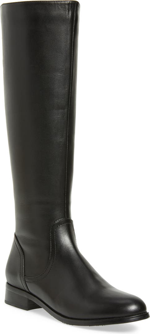 Montreal knee-high boots