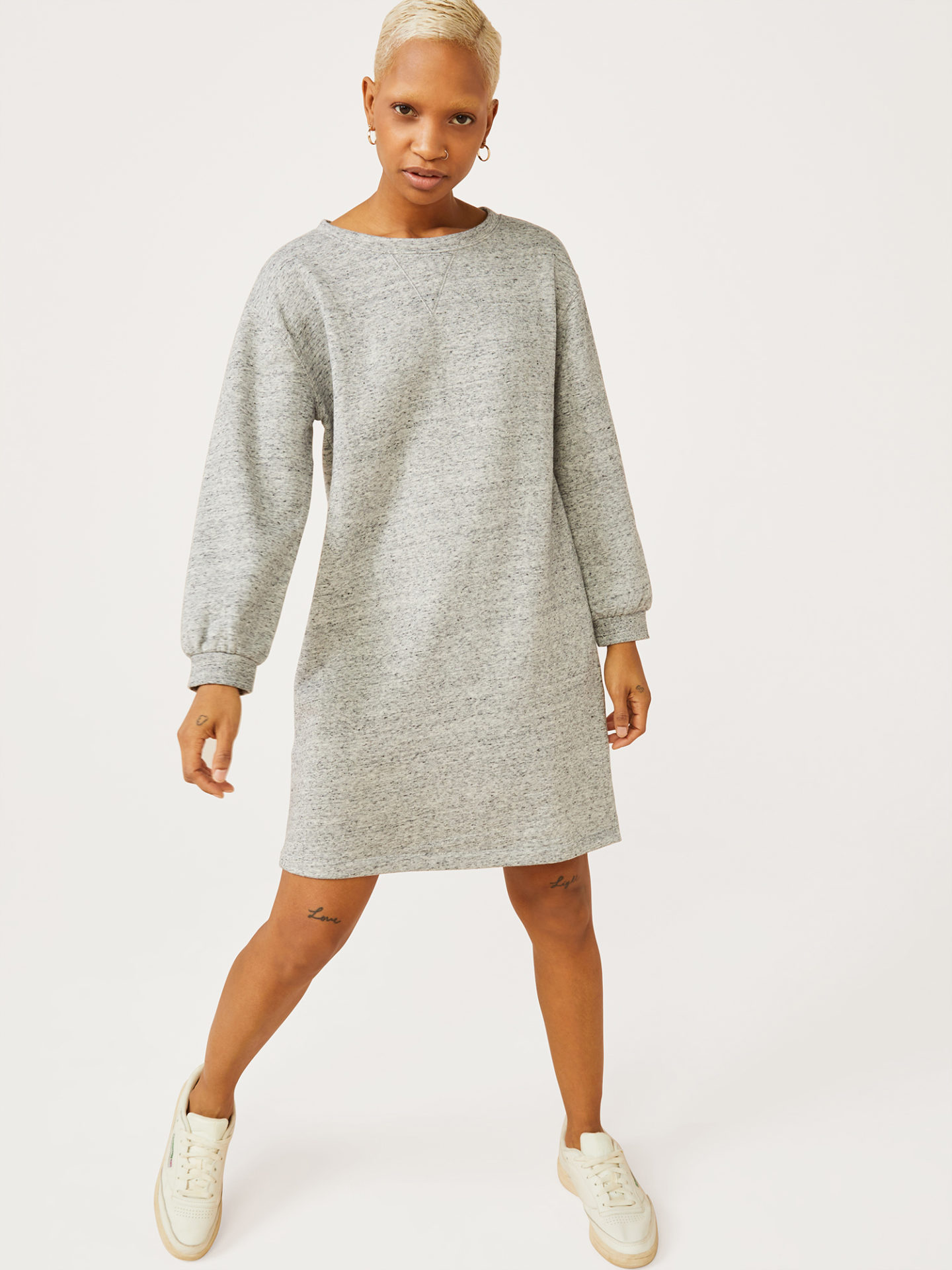 long-sleeved sweater dresses