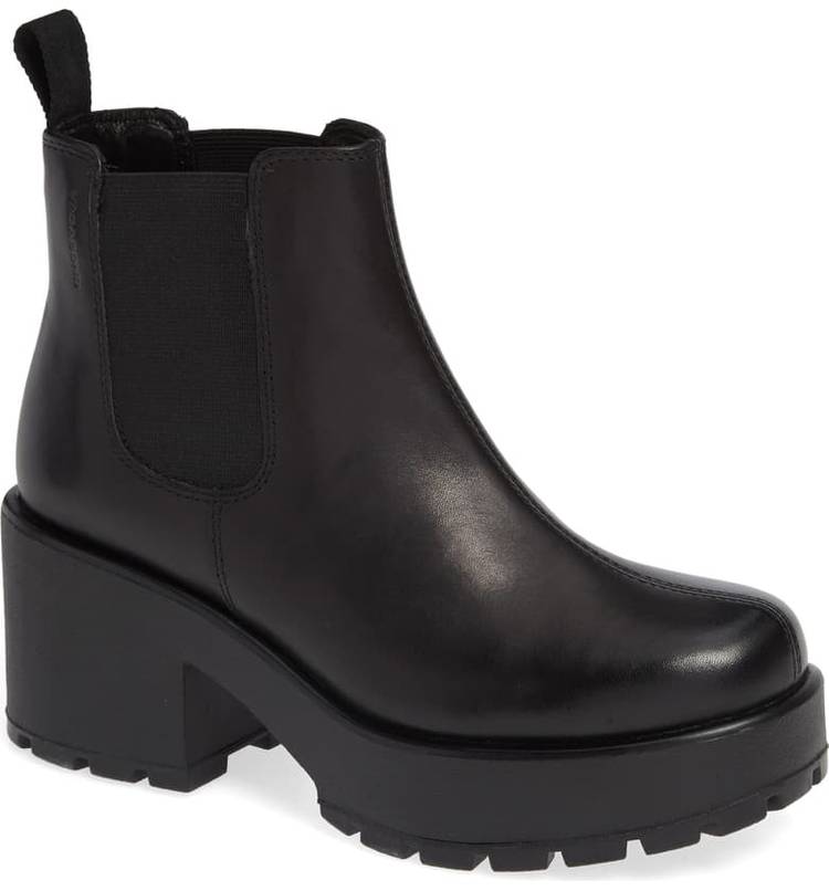 Dopin Chelsea witch boots