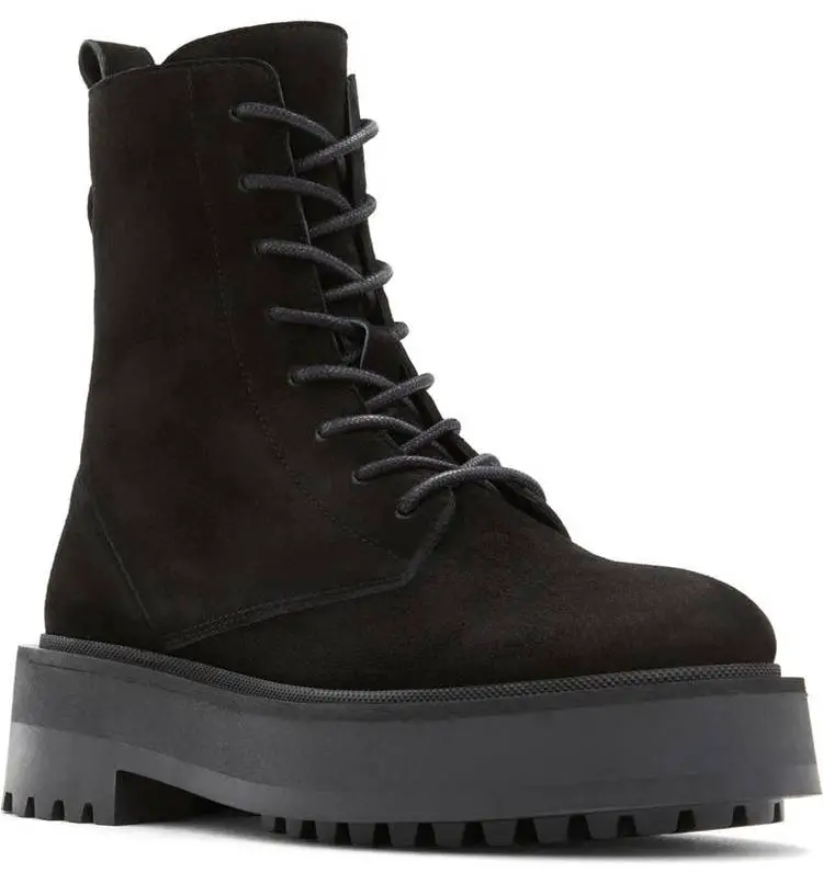 Jaclyn platform witch boots