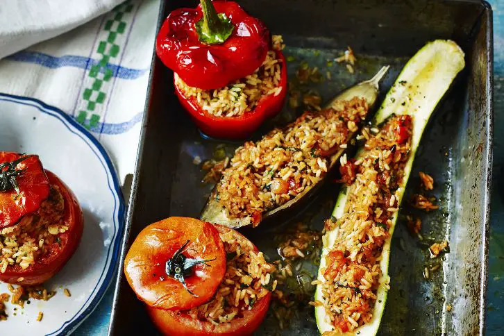 Rice-stuffed vegetables: a delicious vegetarian option